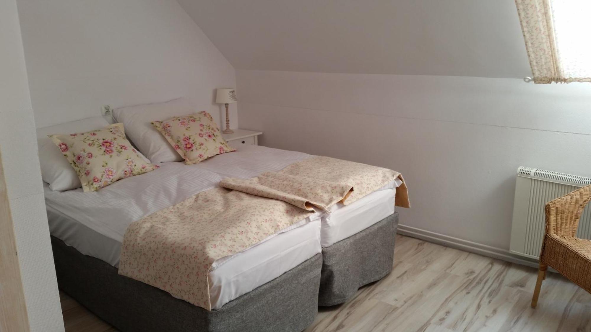 Folwark Leszczynówka Srebrna Góra Quarto foto